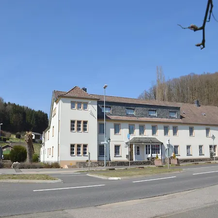 Holiday home Big Near Monschau In The Eifel Nationalpark With A Terrace And Bar *