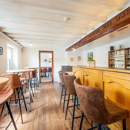 Grosse Gruppenunterkunft Im Nationalpark Eifel Mit Bar Und Terrasse * Schleiden