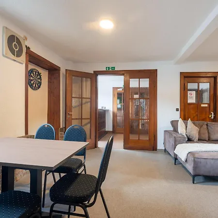 Σπίτι διακοπών Grosse Gruppenunterkunft Im Nationalpark Eifel Mit Bar Und Terrasse