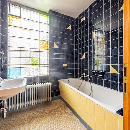 Grosse Gruppenunterkunft Im Nationalpark Eifel Mit Bar Und Terrasse Σπίτι διακοπών Schleiden