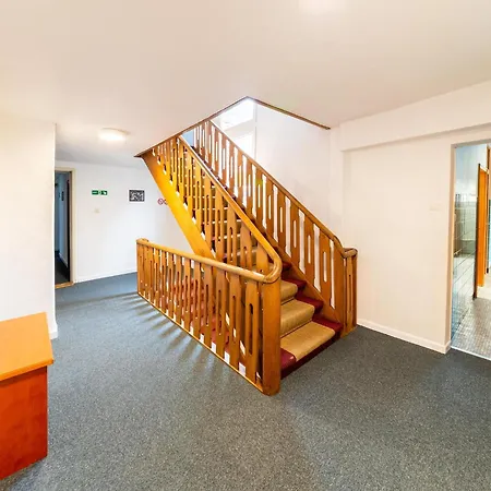 Σπίτι διακοπών Grosse Gruppenunterkunft Im Nationalpark Eifel Mit Bar Und Terrasse