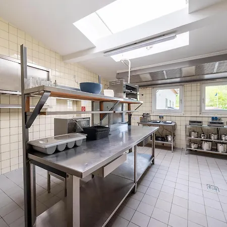 Grosse Gruppenunterkunft Im Nationalpark Eifel Mit Bar Und Terrasse * Schleiden