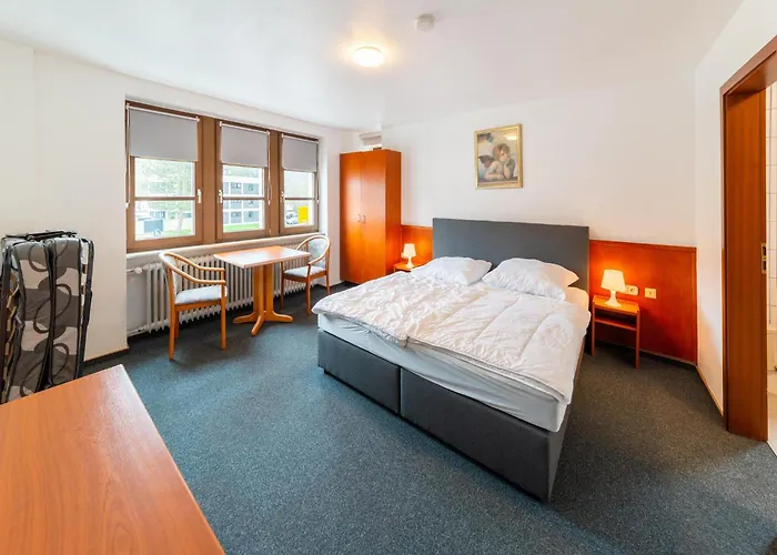 Grosse Gruppenunterkunft Im Nationalpark Eifel Mit Bar Und Terrasse Casa vacanze Schleiden