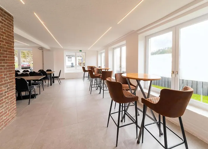 Casa vacanze Grosse Gruppenunterkunft Im Nationalpark Eifel Mit Bar Und Terrasse *