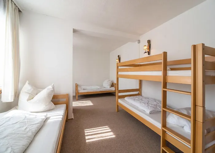 Casa vacanze Grosse Gruppenunterkunft Im Nationalpark Eifel Mit Bar Und Terrasse Schleiden